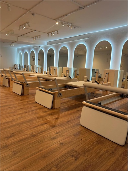 גלריה -  WE ACADEMY